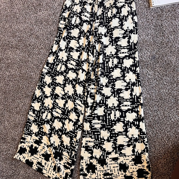 Anthropologie Lilka Prescott Wide Leg Pants - Picture 4 of 7